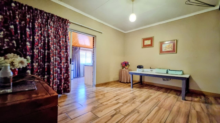 3 Bedroom Property for Sale in Bedworth Park Gauteng