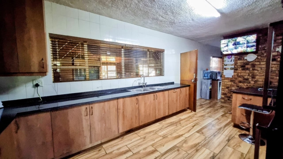 3 Bedroom Property for Sale in Bedworth Park Gauteng