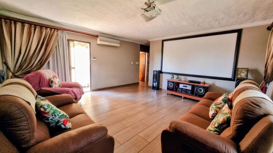 3 Bedroom Property for Sale in Bedworth Park Gauteng