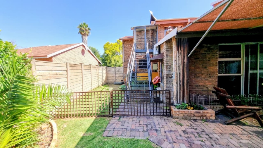 3 Bedroom Property for Sale in Bedworth Park Gauteng