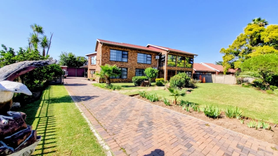 3 Bedroom Property for Sale in Bedworth Park Gauteng