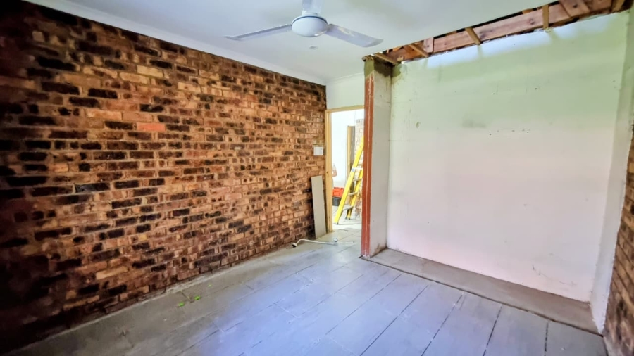 3 Bedroom Property for Sale in Bedworth Park Gauteng