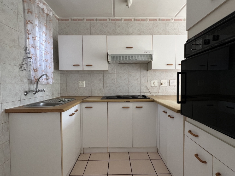 To Let 2 Bedroom Property for Rent in Bedfordview Gauteng