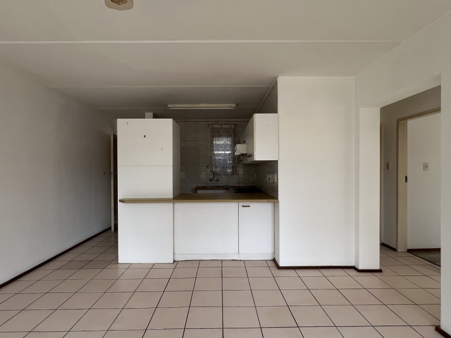To Let 2 Bedroom Property for Rent in Bedfordview Gauteng