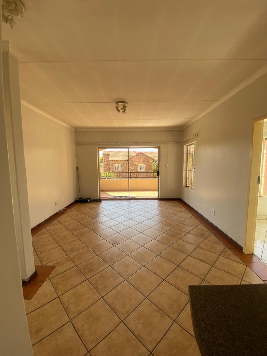  Bedroom Property for Sale in Equestria Gauteng
