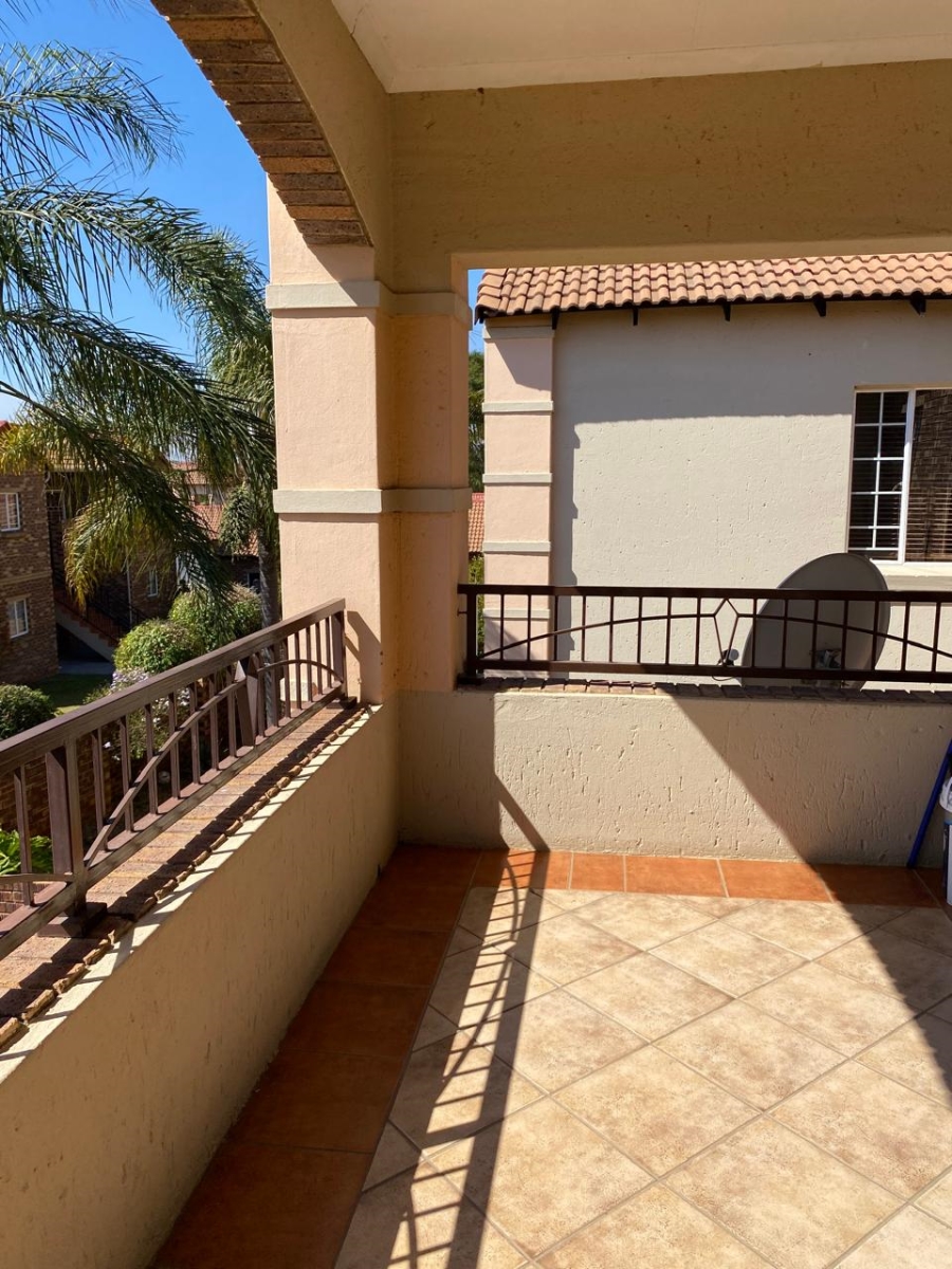  Bedroom Property for Sale in Equestria Gauteng