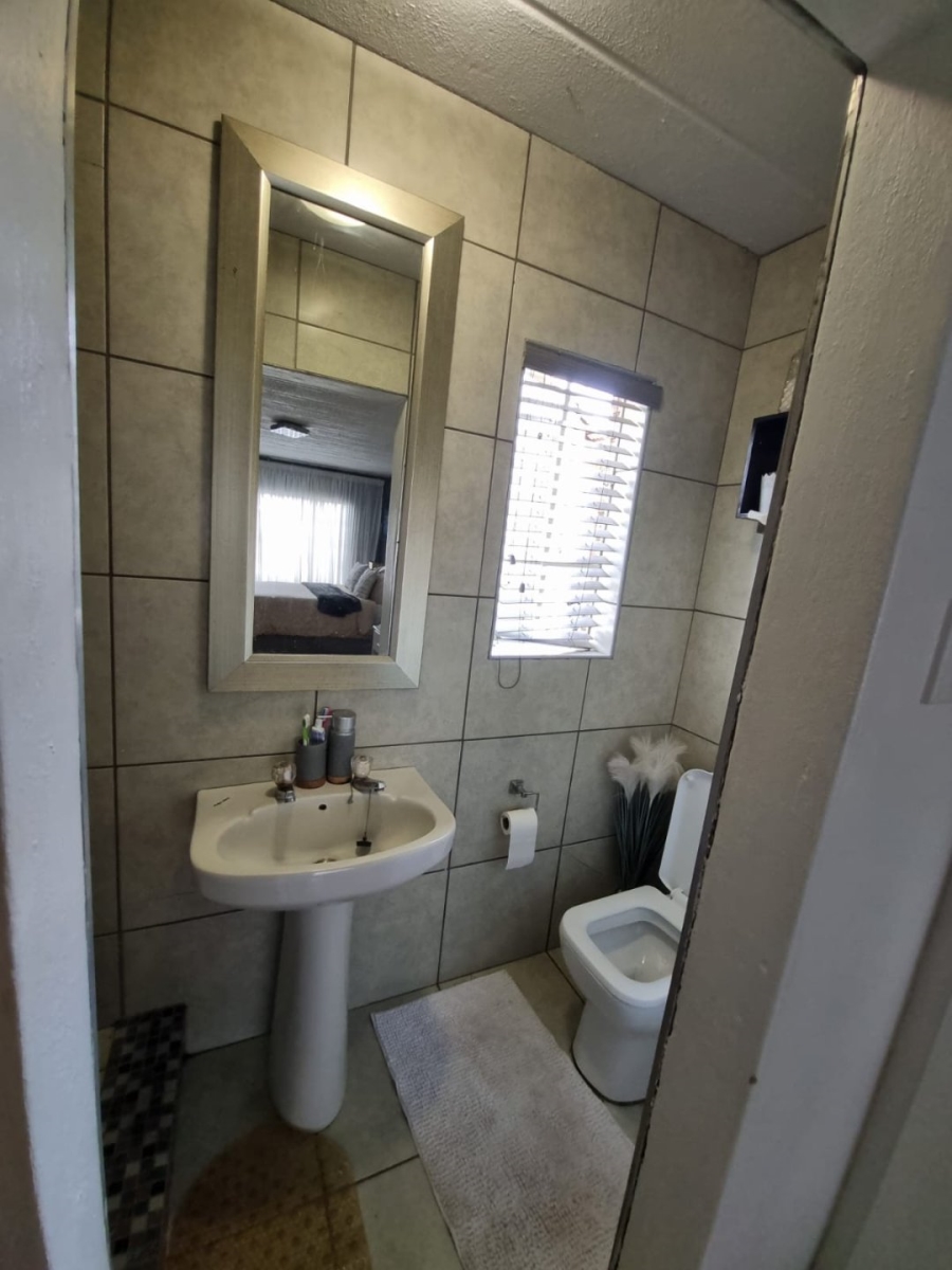  Bedroom Property for Sale in Moreleta Park Gauteng
