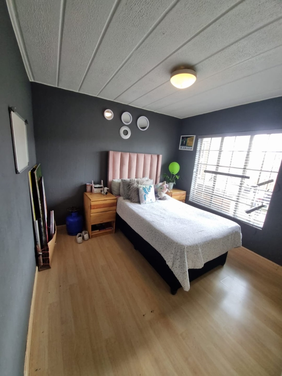  Bedroom Property for Sale in Moreleta Park Gauteng