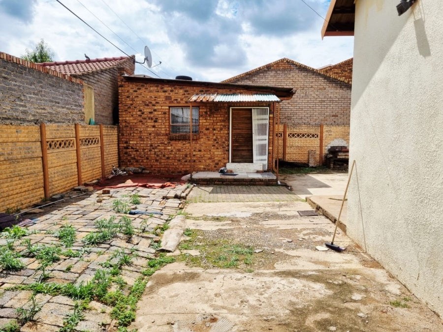 3 Bedroom Property for Sale in Vosloorus Ext 2 Gauteng