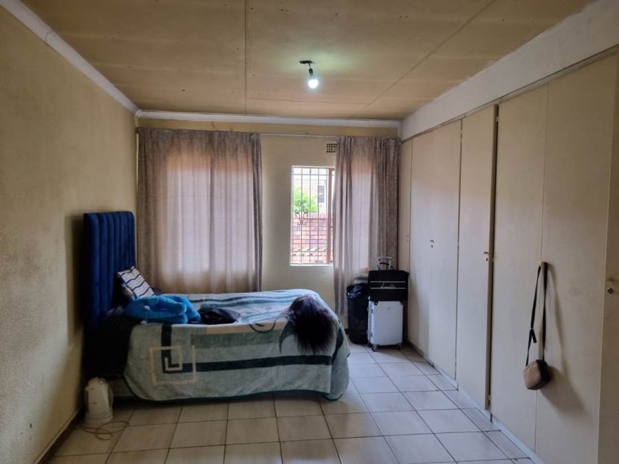 3 Bedroom Property for Sale in Vosloorus Ext 2 Gauteng