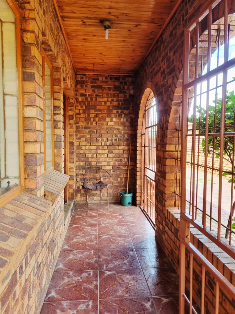 3 Bedroom Property for Sale in Vosloorus Ext 2 Gauteng