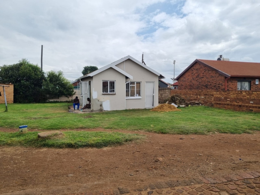 2 Bedroom Property for Sale in Othandweni Gauteng
