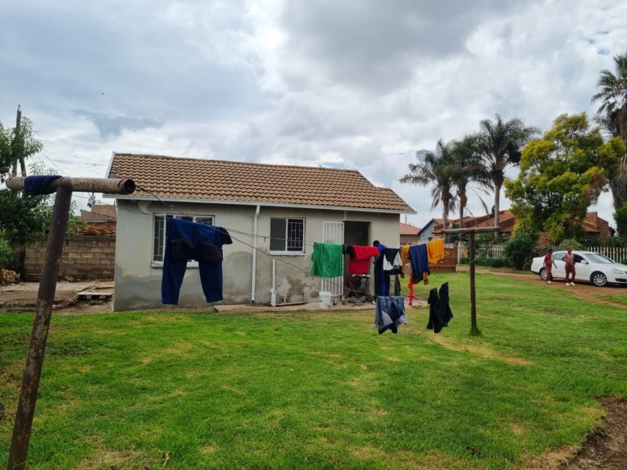 2 Bedroom Property for Sale in Othandweni Gauteng