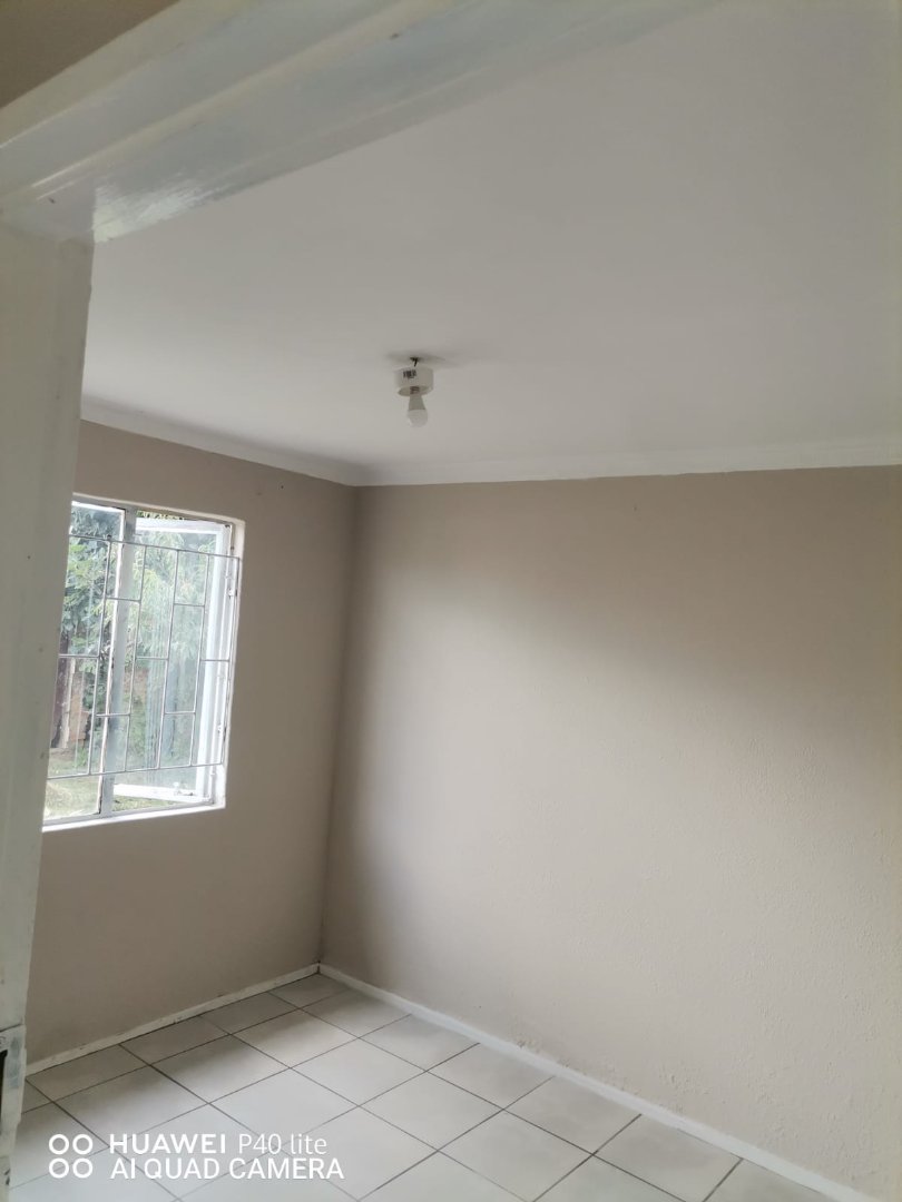 2 Bedroom Property for Sale in Othandweni Gauteng