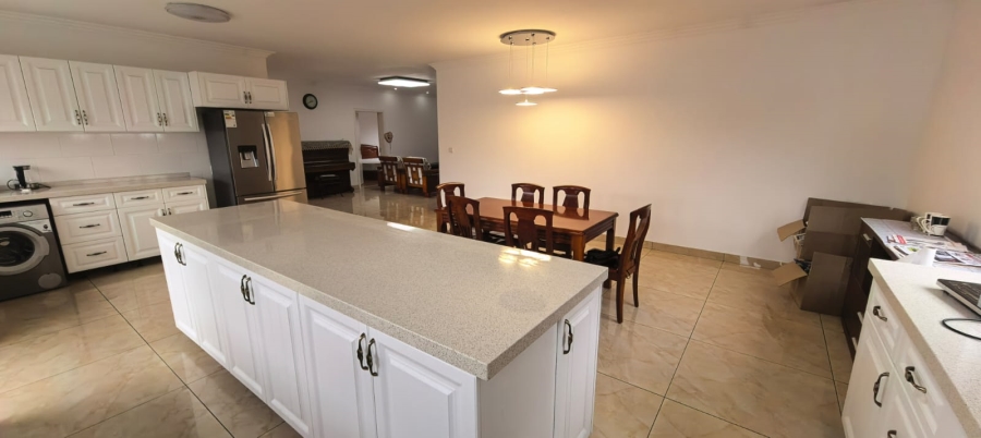 To Let 4 Bedroom Property for Rent in Willaway Gauteng