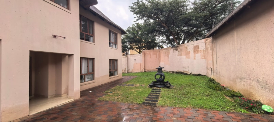 To Let 4 Bedroom Property for Rent in Willaway Gauteng