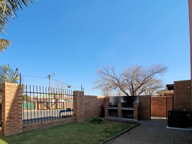 1 Bedroom Property for Sale in Kempton Park Ext 1 Gauteng