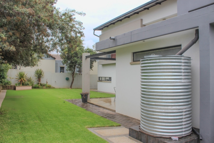 3 Bedroom Property for Sale in Midstream Hill Gauteng