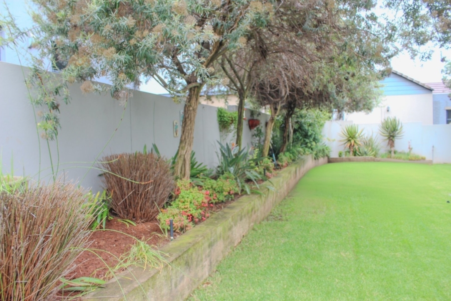 3 Bedroom Property for Sale in Midstream Hill Gauteng