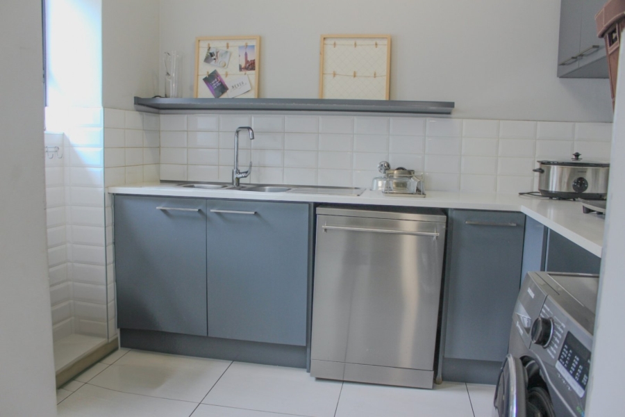 3 Bedroom Property for Sale in Midstream Hill Gauteng