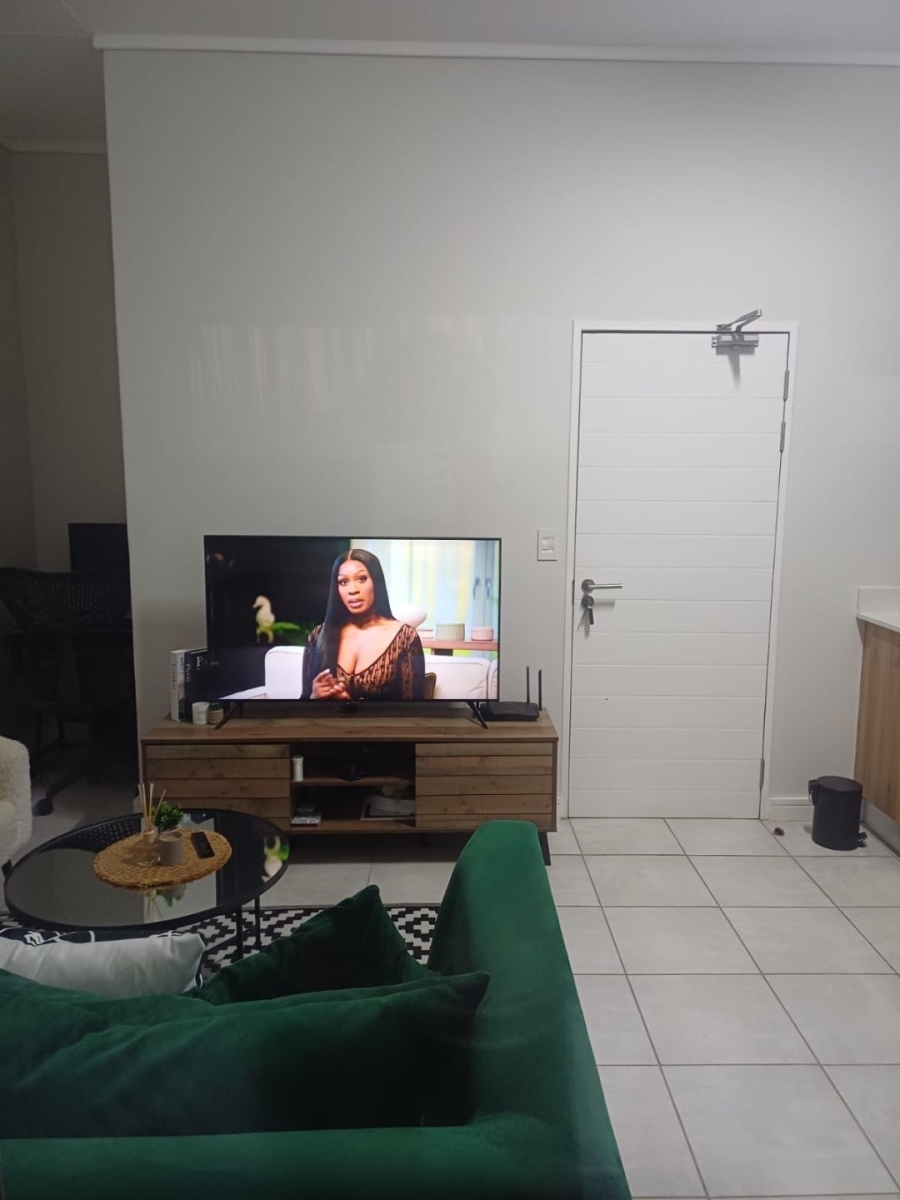 To Let 1 Bedroom Property for Rent in Greencreek Lifestyle Estate Gauteng