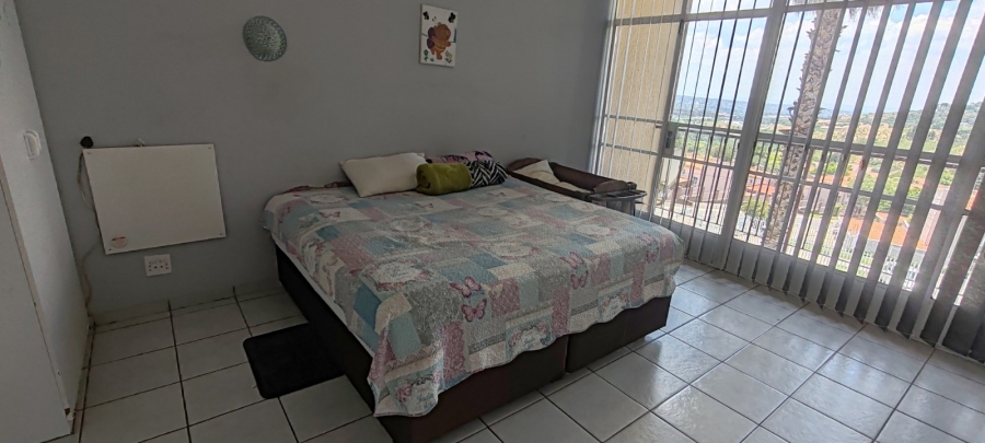 2 Bedroom Property for Sale in Florida Hills Gauteng