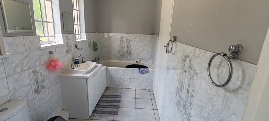 2 Bedroom Property for Sale in Florida Hills Gauteng