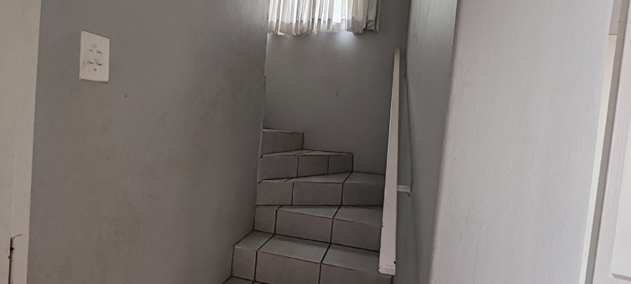 2 Bedroom Property for Sale in Florida Hills Gauteng