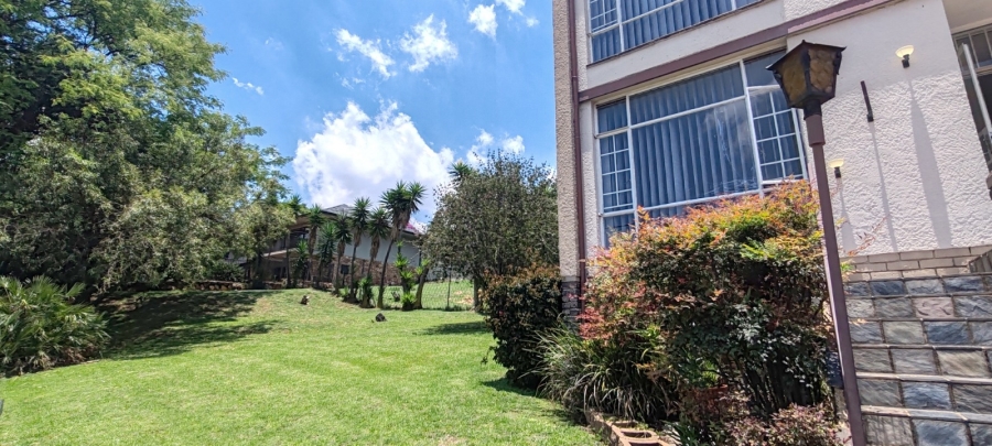 2 Bedroom Property for Sale in Florida Hills Gauteng