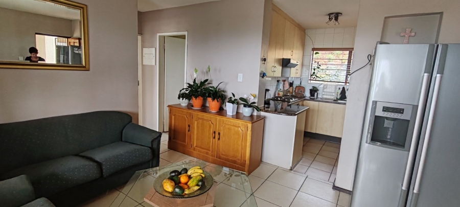2 Bedroom Property for Sale in Constantia Kloof Gauteng
