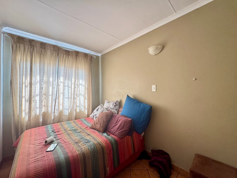 8 Bedroom Property for Sale in Lyttelton Manor Gauteng