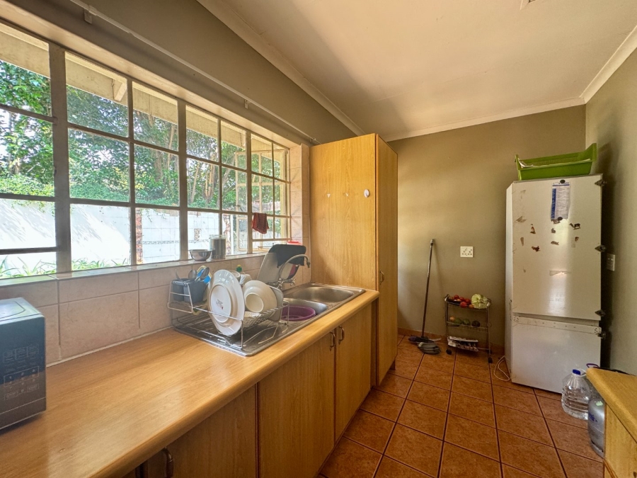 8 Bedroom Property for Sale in Lyttelton Manor Gauteng