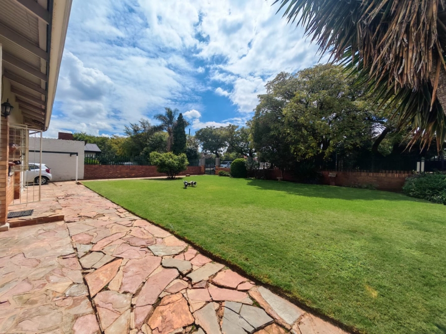 3 Bedroom Property for Sale in Wychwood Gauteng