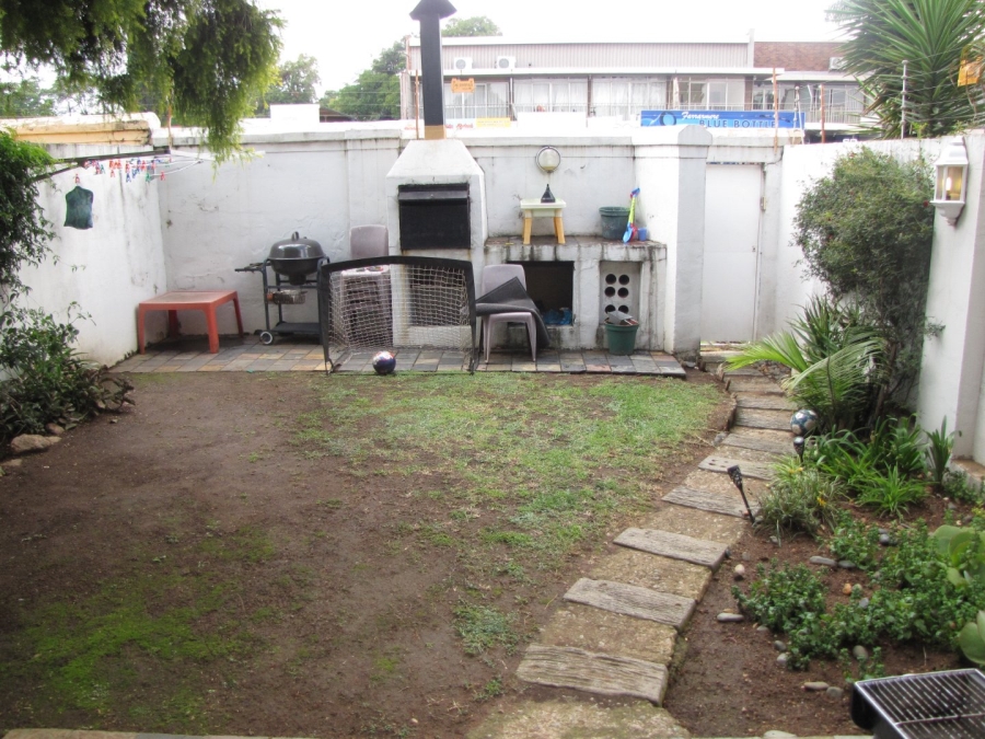 2 Bedroom Property for Sale in Farrarmere Gauteng