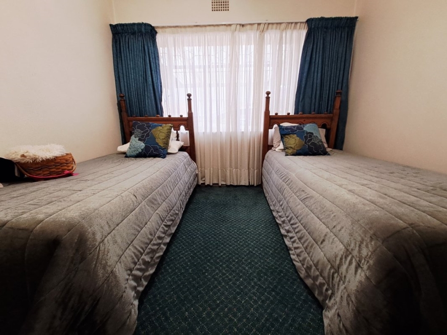 3 Bedroom Property for Sale in Rustivia Gauteng