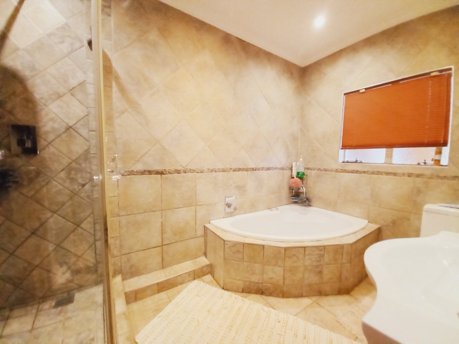 4 Bedroom Property for Sale in Elsburg Gauteng