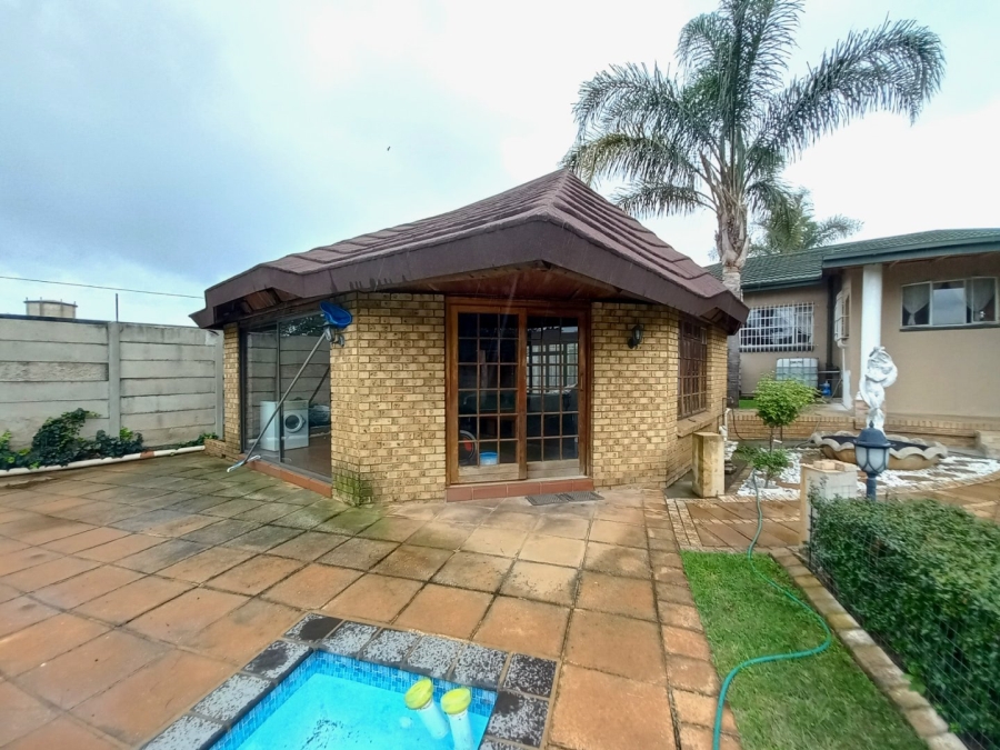 4 Bedroom Property for Sale in Elsburg Gauteng