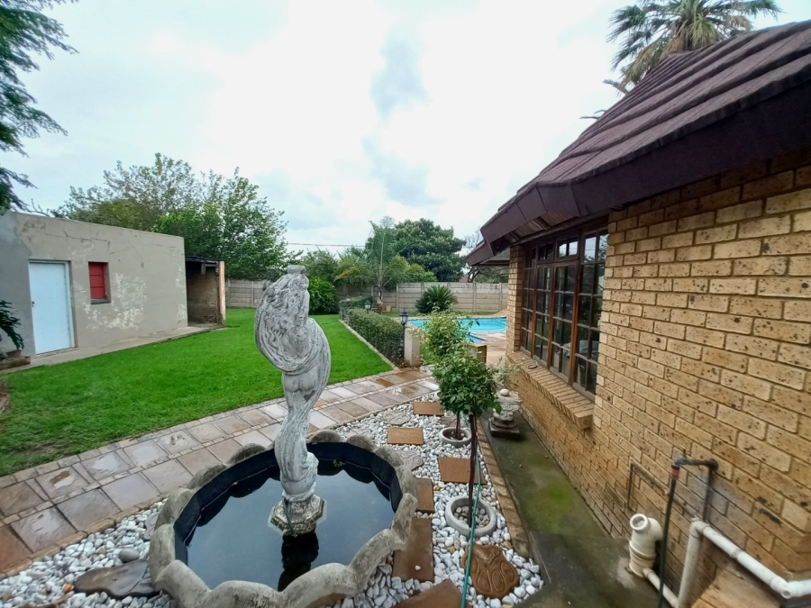 4 Bedroom Property for Sale in Elsburg Gauteng