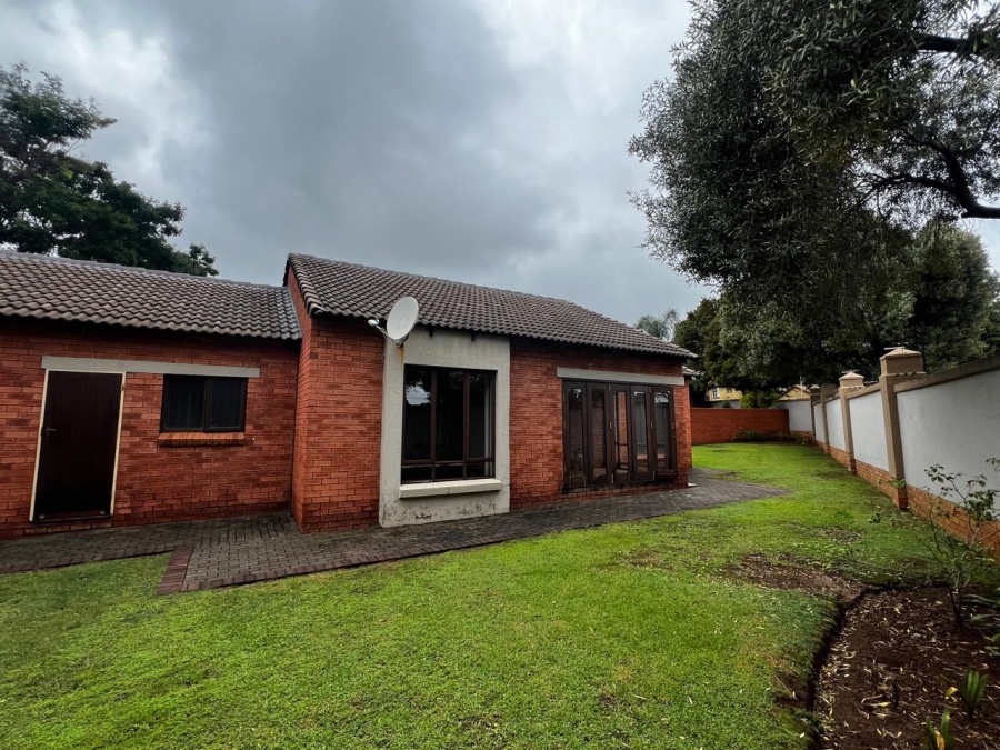 To Let 3 Bedroom Property for Rent in Monavoni Gauteng