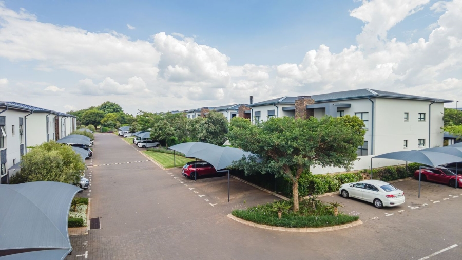 To Let 2 Bedroom Property for Rent in Serengeti Lifestyle Estate Gauteng