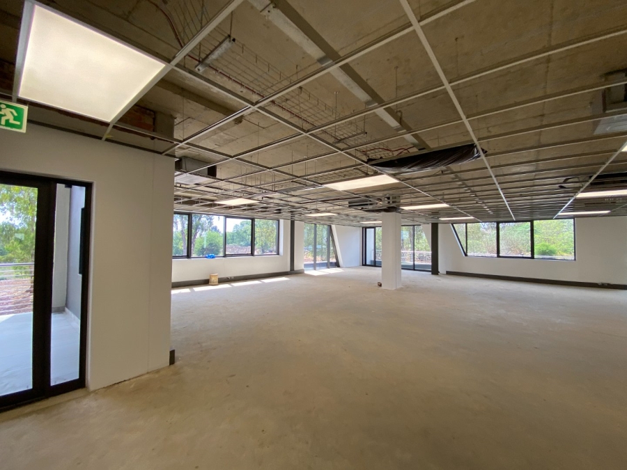 To Let commercial Property for Rent in Die Hoewes Gauteng