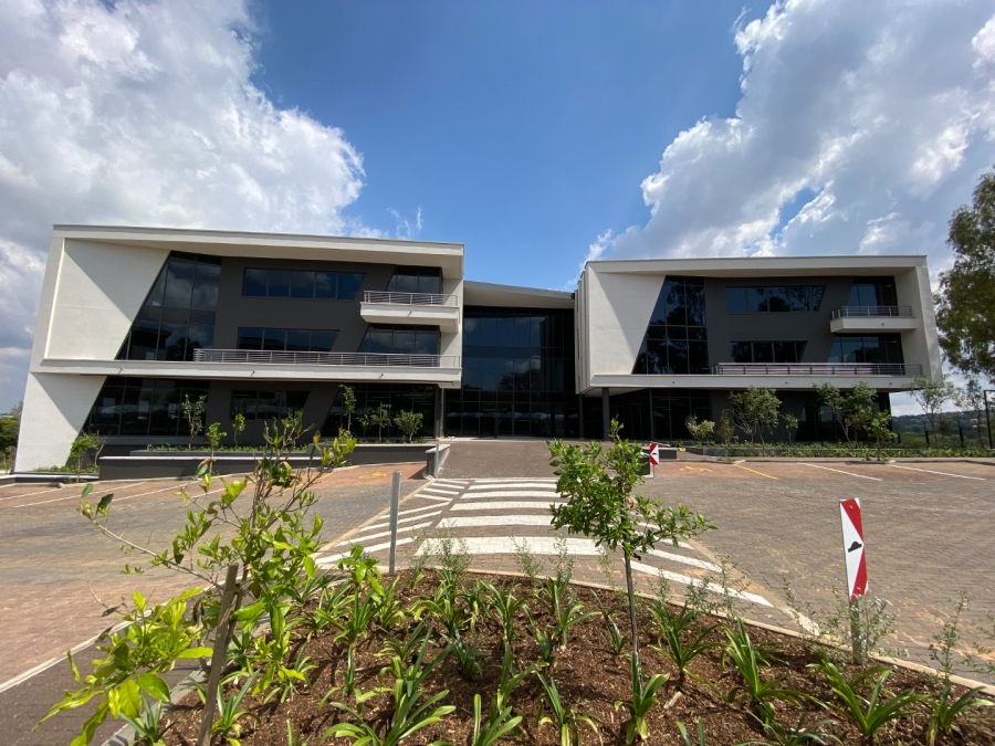 To Let commercial Property for Rent in Die Hoewes Gauteng