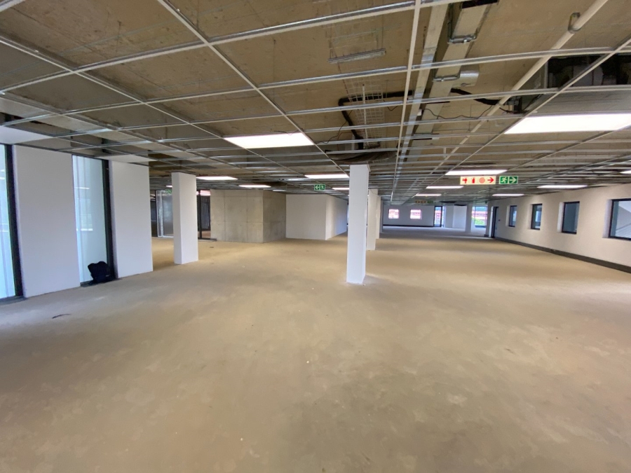 To Let commercial Property for Rent in Die Hoewes Gauteng