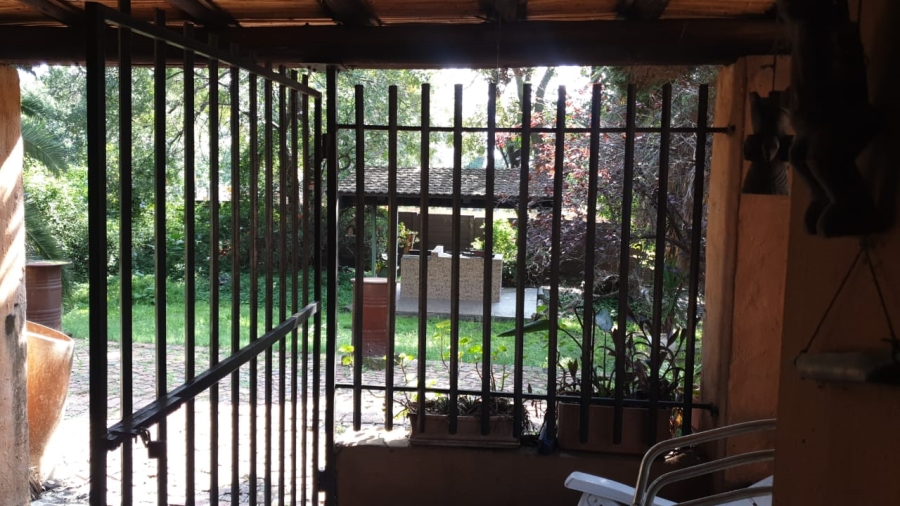 5 Bedroom Property for Sale in Buccleuch Gauteng