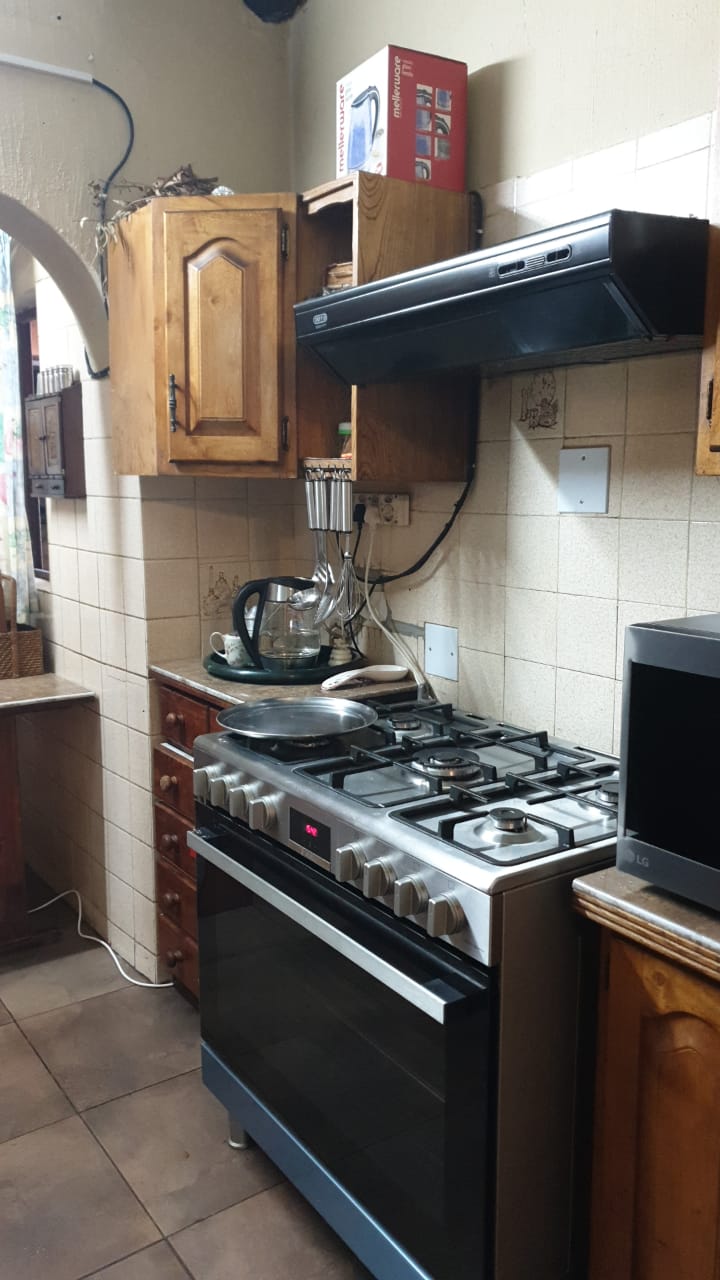 5 Bedroom Property for Sale in Buccleuch Gauteng
