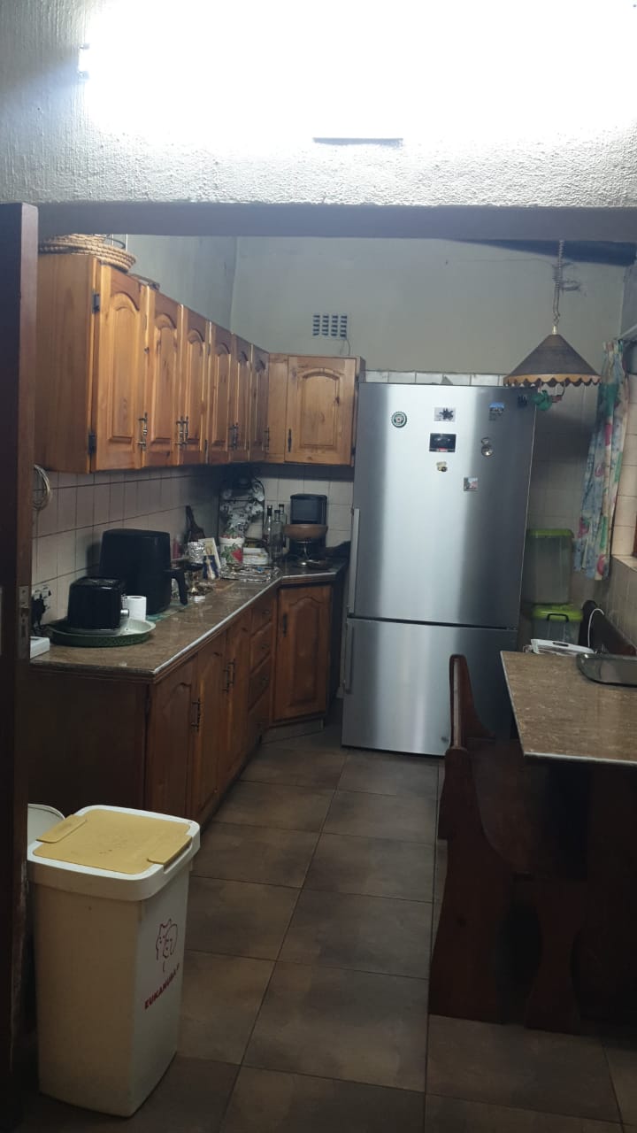 5 Bedroom Property for Sale in Buccleuch Gauteng