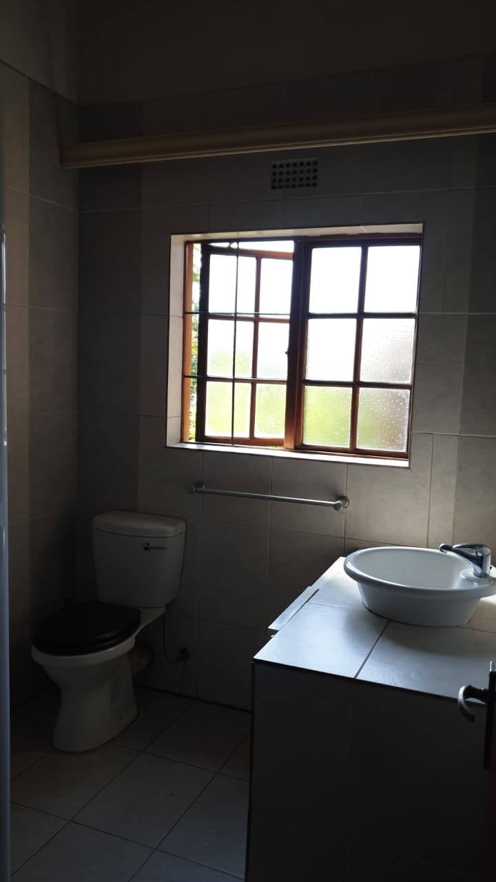 5 Bedroom Property for Sale in Buccleuch Gauteng