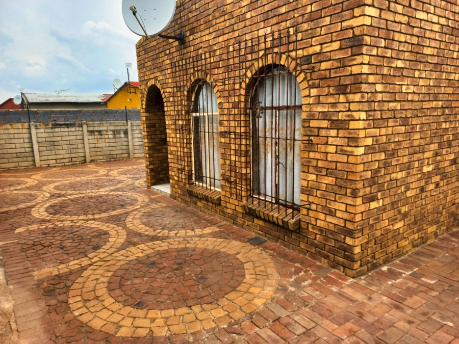 3 Bedroom Property for Sale in Geluksdal Gauteng