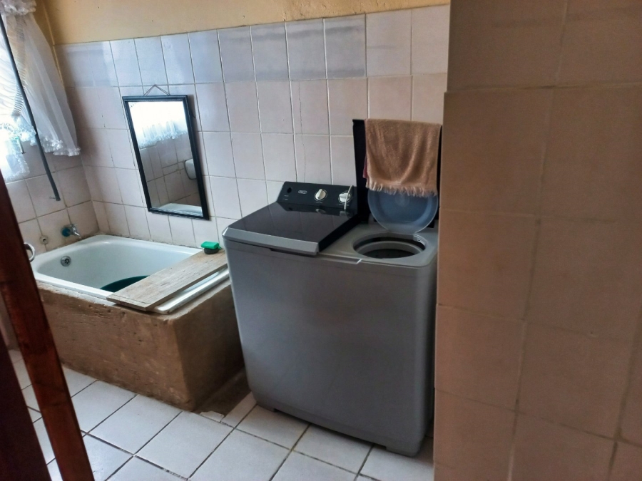 3 Bedroom Property for Sale in Geluksdal Gauteng