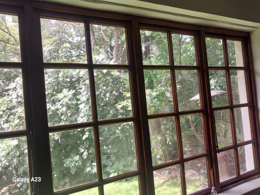 To Let 1 Bedroom Property for Rent in Sandton Central Gauteng